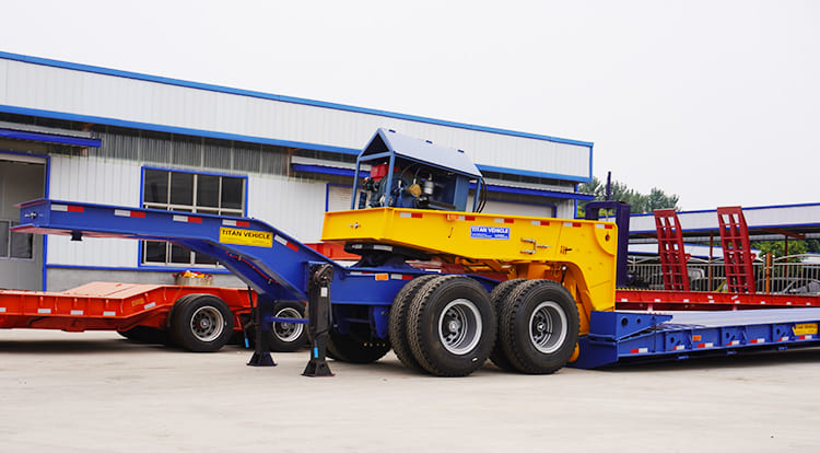 150 Ton Gooseneck Detachable Lowboy Trailer for Sale in Guyana
