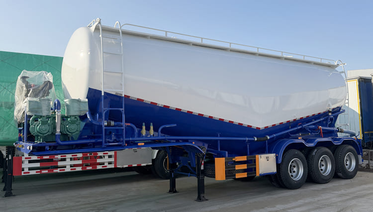 3 Axle Bulk Cement Tanker Trailer for Sale in Tanzania