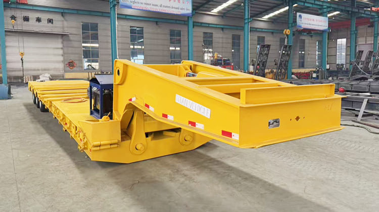 Removable Gooseneck 3 Axle Lowboy Trailer for Sale in Jamaica